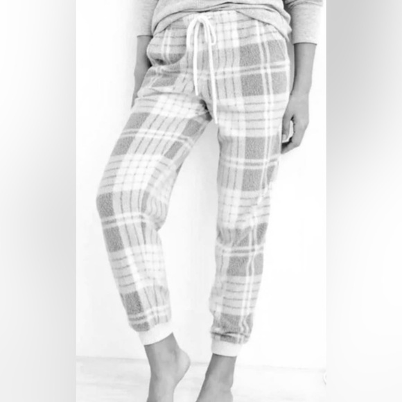 aerie Pants - NWT Aerie Snowed In Joggers